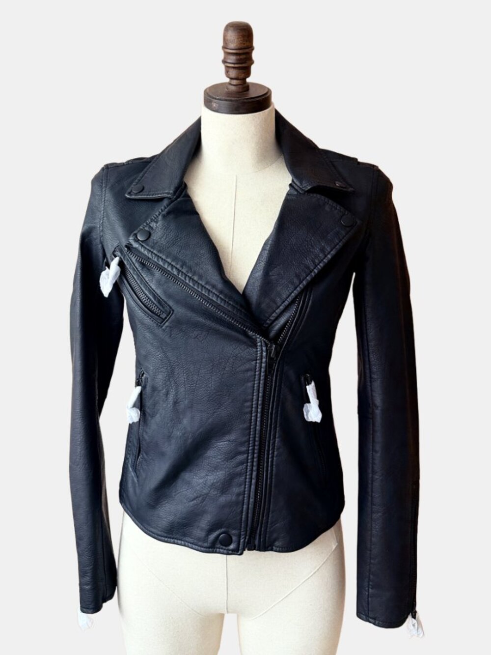 BLANKNYC Faux Leather Moto Jacket | XS | New With Tags - Picture 3 of 7